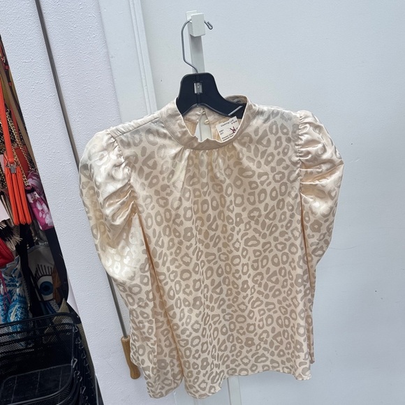 Jealous Tomato Tops - Jealous Tomato Cream Leopard Print Blouse Long Sleeve Size Small